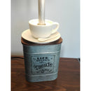 Φωτιστικό κομοδίνου ή κουζίνας φτιαγμένο από κουτί καφέ και κούπα.